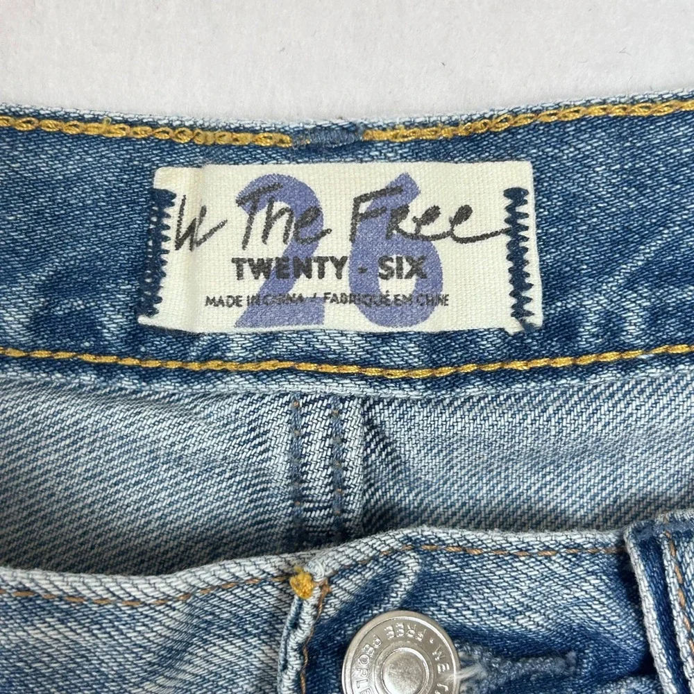 We The Free Free People Distressed Frayed Denim Festival Shorts Womens Size‎ 26